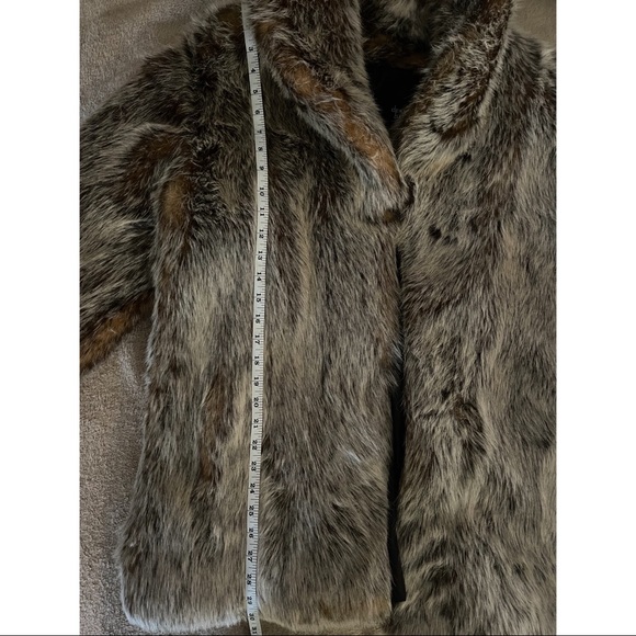 ‼️SOLD‼️Dennis Basso brown/grey faux fur coat sz small - Picture 5 of 5